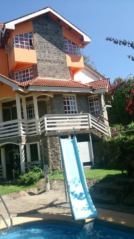 Guesthousejane Villa & Apartments Naivasha Esterno foto